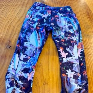 Floral tights with ruching